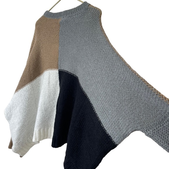 NWT Wooden Ships by Paola Buendia Oversized Boxy Soft Knit Colorblock Sweater - Picture 10 of 16